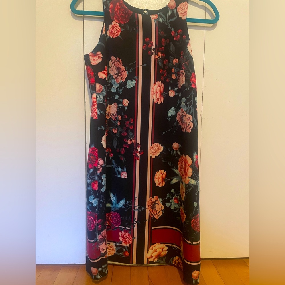 Floral mini dress, stripe and flower pattern